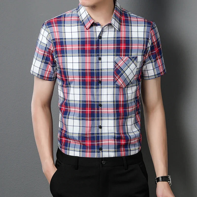 New Men's Casual Plaid Short Sleeved  Shirt for Summer